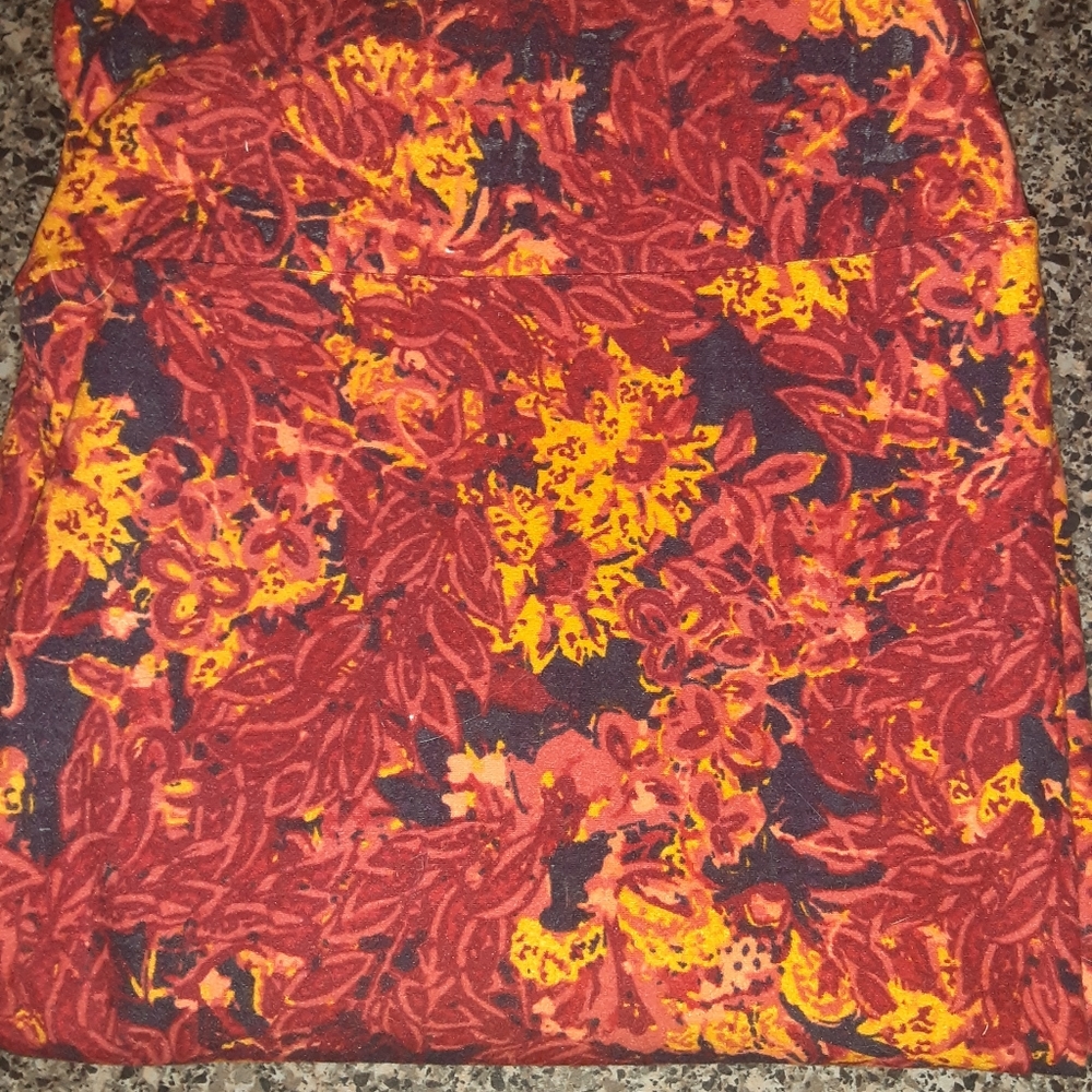 New LulaRoe Leggings- size TC